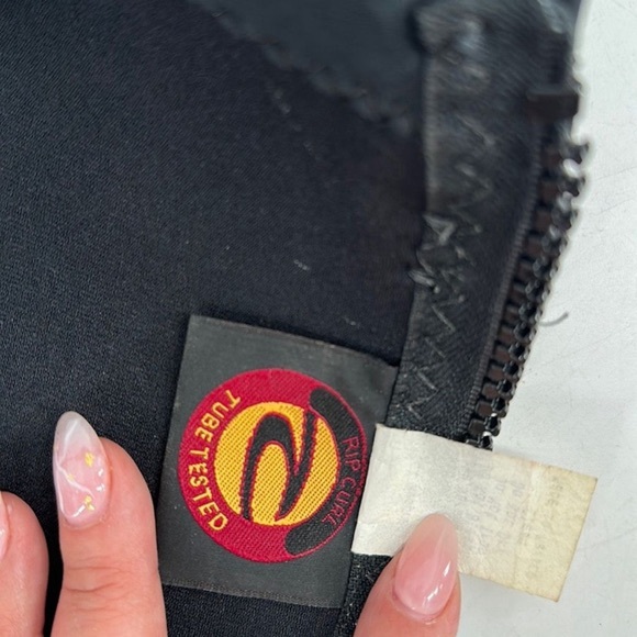 Rip Curl Classic wet suit sleeveless protective water gear diving surfing sz sm - Picture 3 of 13